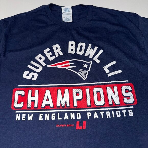 NEW PATRIOTS SUPER BOWL SHIRT / BOTTLE OPENER - Picture 2 of 5